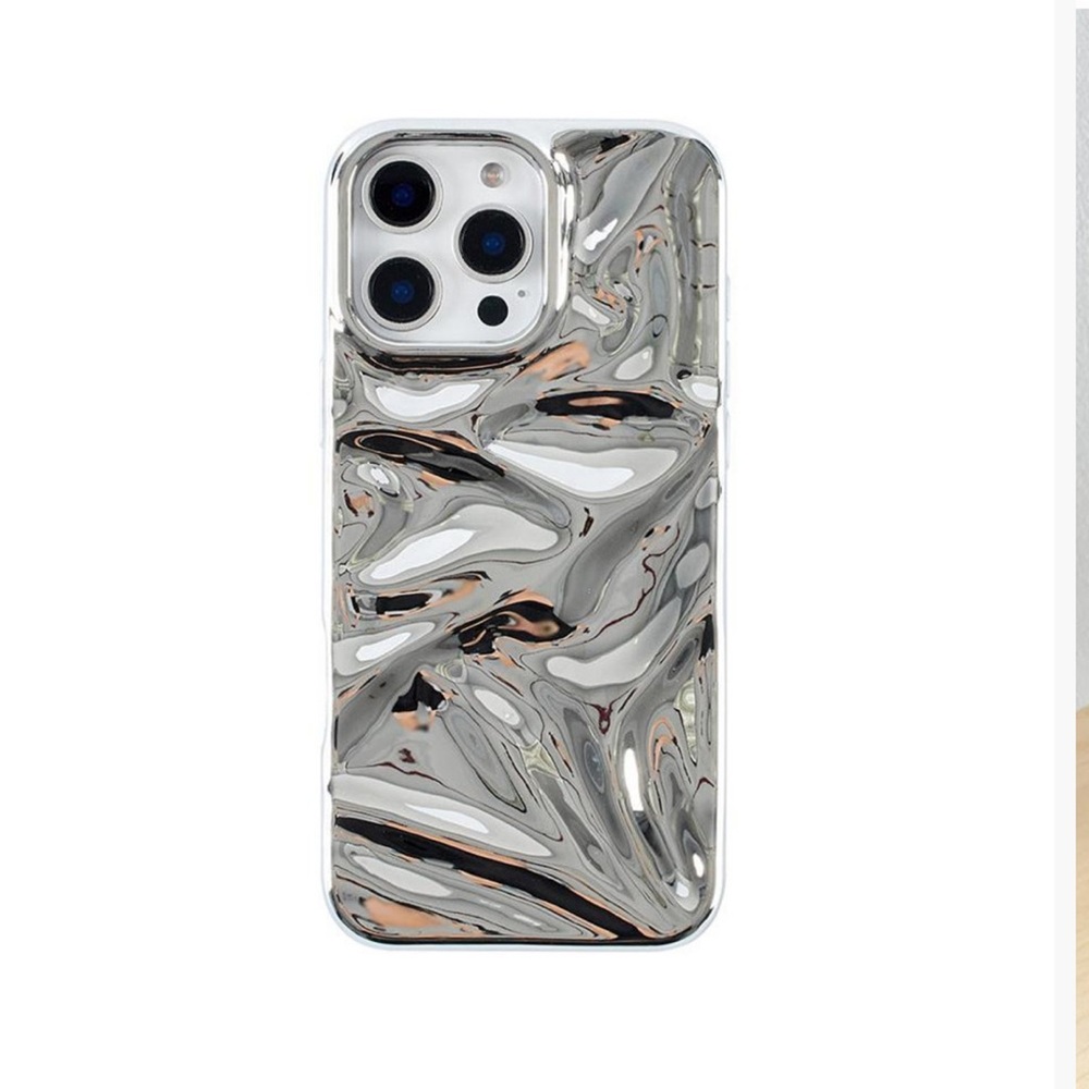 NWT Metallic Silver iPhone 16 Pro Max Case